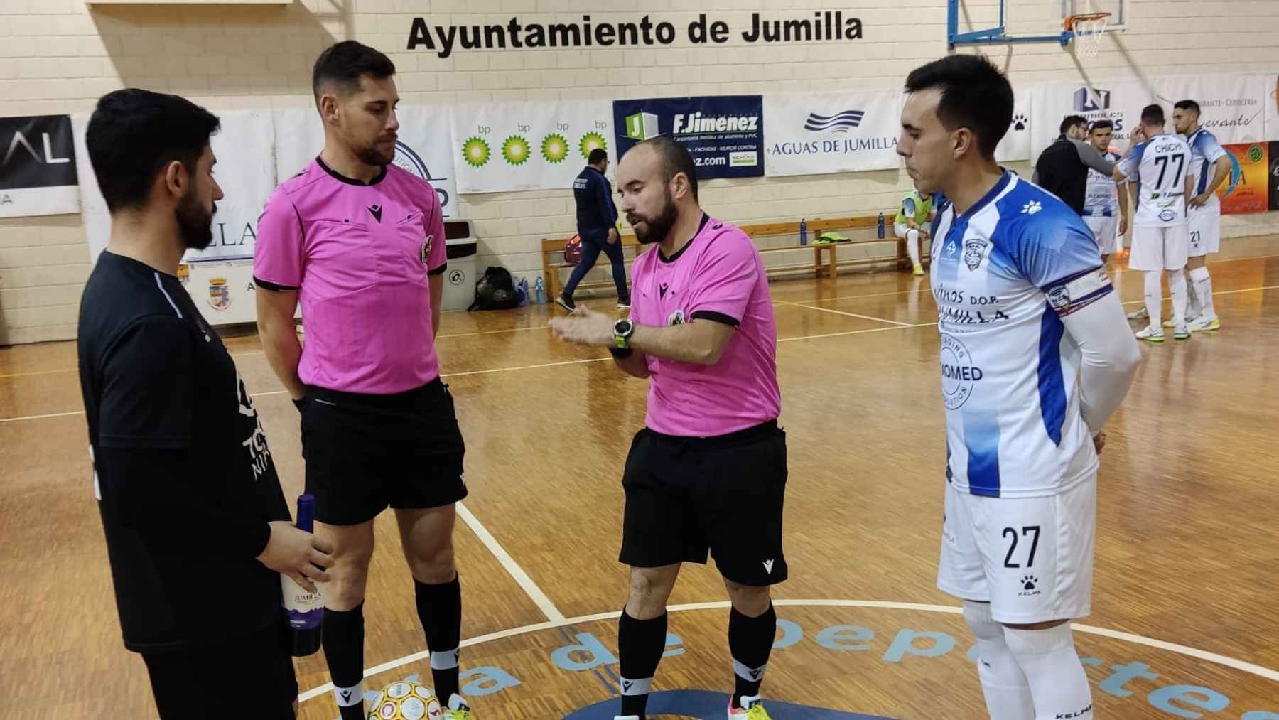 CRÓNICA El Xerez Toyota Nimauto se vuelve de vacío de Jumilla (42) Xerez Deportivo Fútbol Club CRÓNICA El Xerez Toyota Nimauto se vuelve de vacío de Jumilla (42) Xerez Deportivo Fútbol Club
