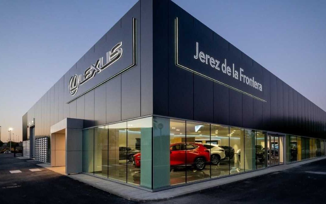 El Lexus LBX conquista las nuevas instalaciones de Lexus Jerez