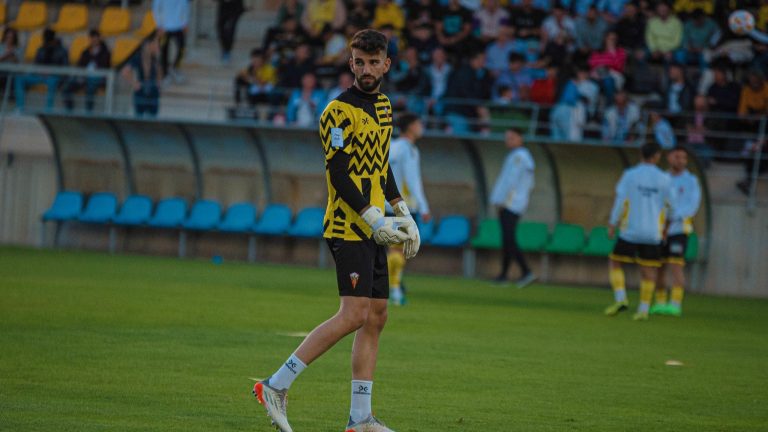 Ángel Lozano refuerza la portería xerecista