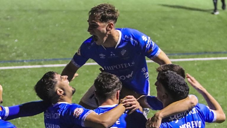 OFICIAL | Álvaro Martínez seguirá siendo jugador del Xerez Deportivo FC