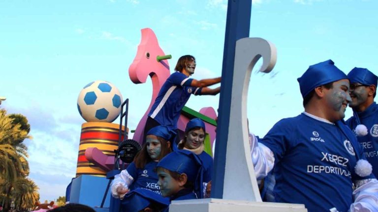 El Xerez Deportivo y la Fundación recuperan su carroza en la Cabalgata de los Reyes Magos de Jerez