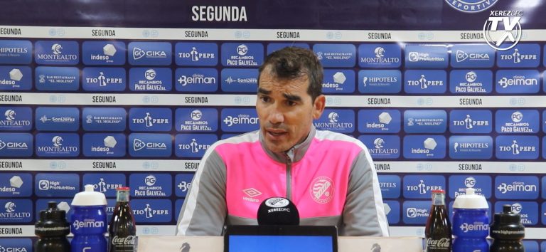 Rueda de prensa de Francis Pérez en la previa al partido contra el Recreativo de Huelva