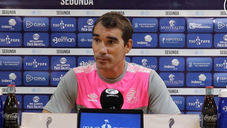 Rueda de Prensa de Francis Pérez en la previa al partido contra el Recreativo Granada