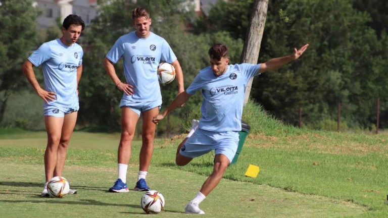 Sesión de Footgolf en las instalaciones de Sherry Golf Jerez