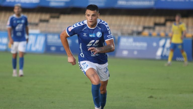 OFICIAL | Acuerdo para la rescisión de Alex Castroviejo