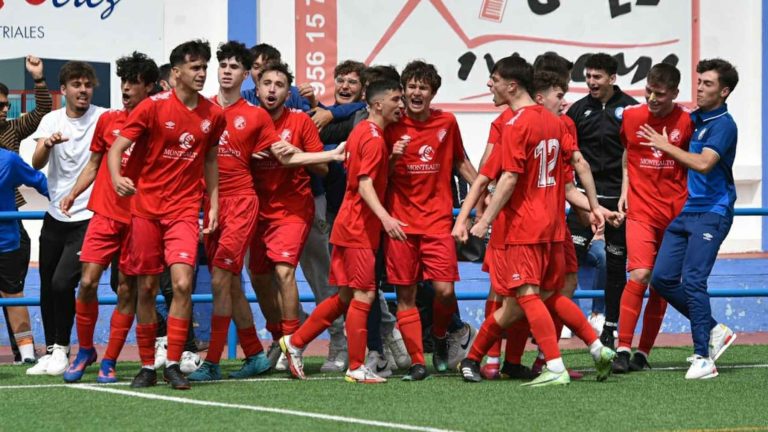 El Juvenil A asalta el liderato (0-2)