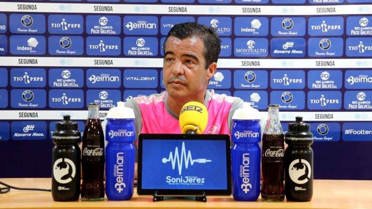 Rueda de prensa de José Pérez Herrera previa al partido frente al UCAM de Murcia