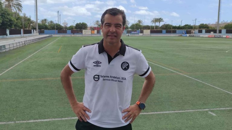 Rueda de prensa de José Pérez Herrera tras el partido ante el UD San Fernando