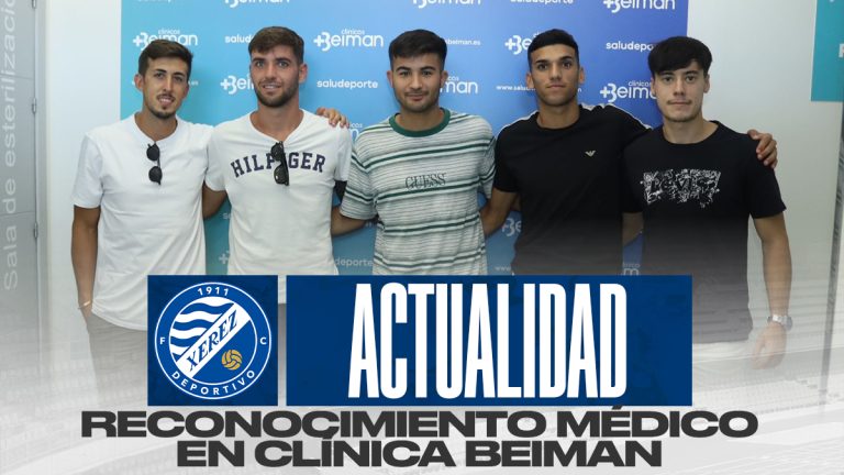 La primera plantilla pasa reconocimiento médico en Clínica Beiman