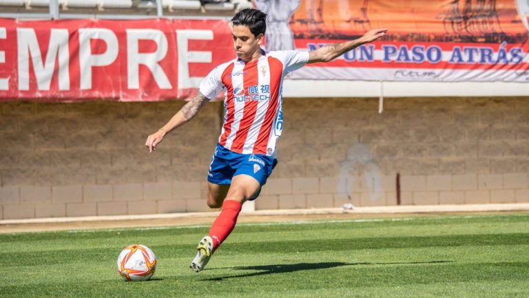 OFICIAL | Renato Santos, experiencia para el frente de ataque xerecista