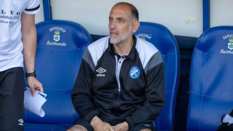 Rueda de prensa de Romerito tras el partido ante el Recreativo de Huelva