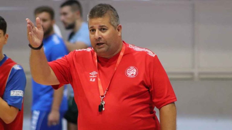 Sergio Barroso presenta su dimisión como entrenador del Xerez Toyota Nimauto