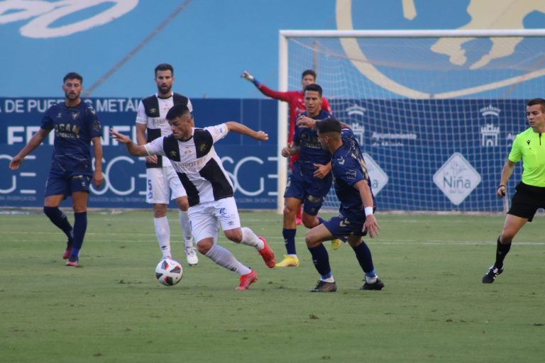 El Xerez cae derrotado en el BeSoccer La Condomina (0-3)