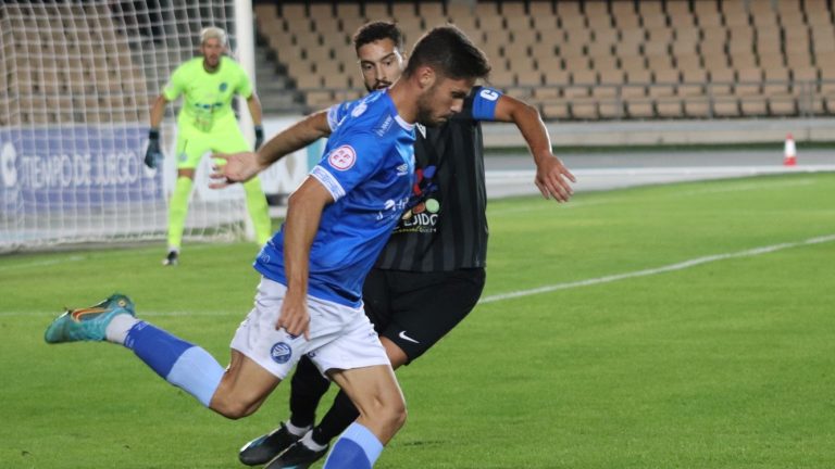 La era Francis comienza con derrota (0-1)