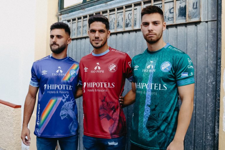 El Xerez Deportivo FC dedica a Lola Flores sus nuevas equipaciones