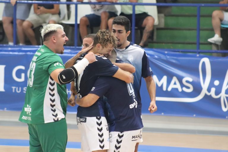 El Xerez Toyota Nimauto desata la tormenta en La Bombonera y aplasta 4-0 al Mengíbar