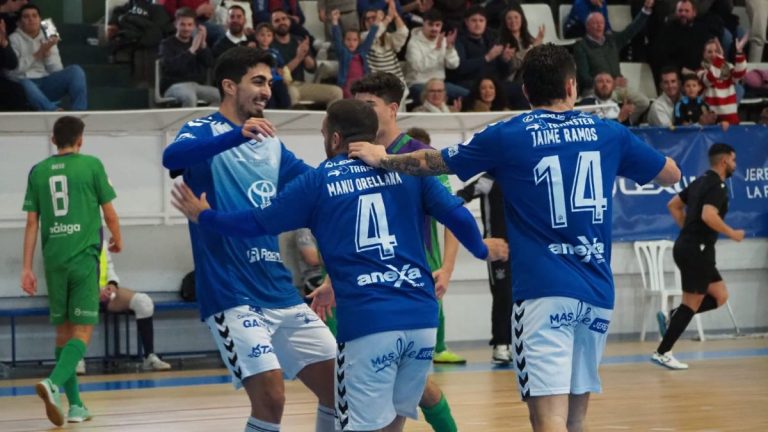 Líderes en casa y conquistadores fuera: el Xerez se enfrenta al Virgili de Cádiz