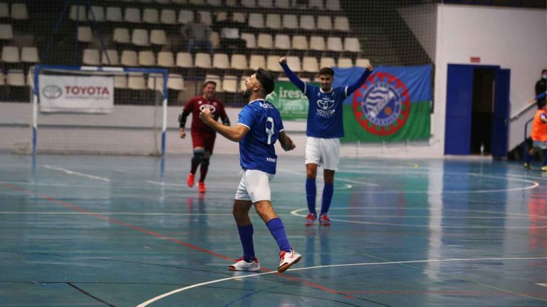 Rugió el Ruiz Mateos en un choque en el que el Xerez Toyota Nimauto mereció más (2-2)