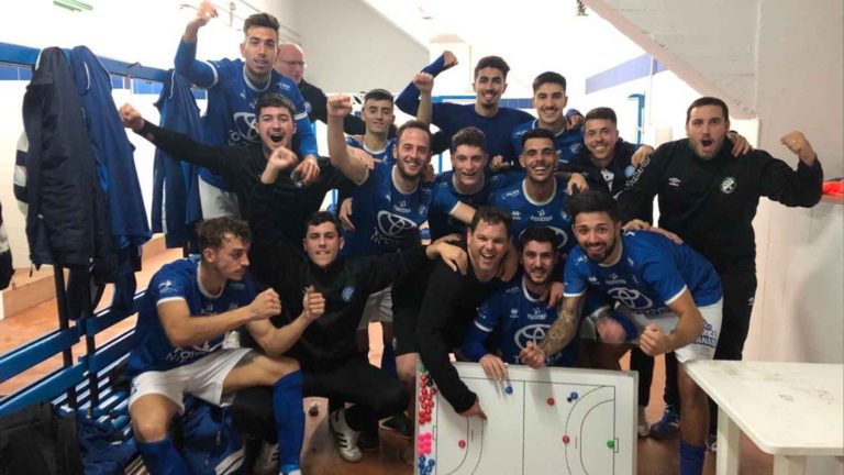 CRÓNICA | El Ruiz Mateos lleva en volandas al Xerez Toyota Nimauto para seguir soñando con el playoff