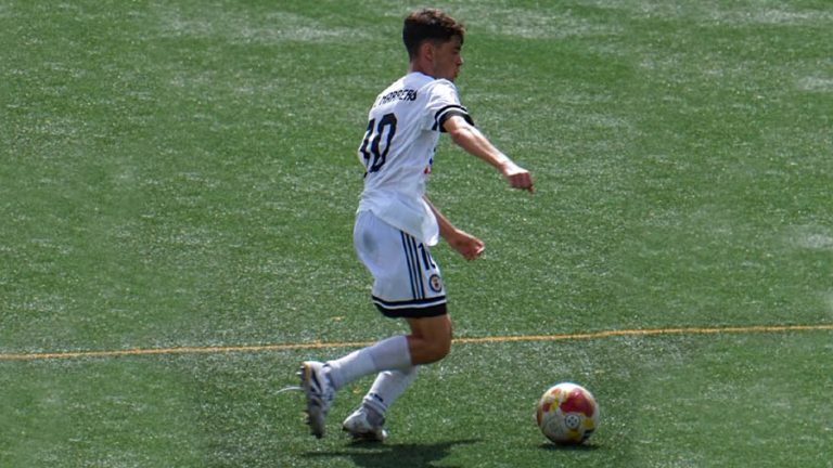 Javi Marrero, talento canario para la medular azulina